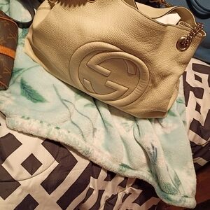 Gucci Beige Leather Shoulder Bag